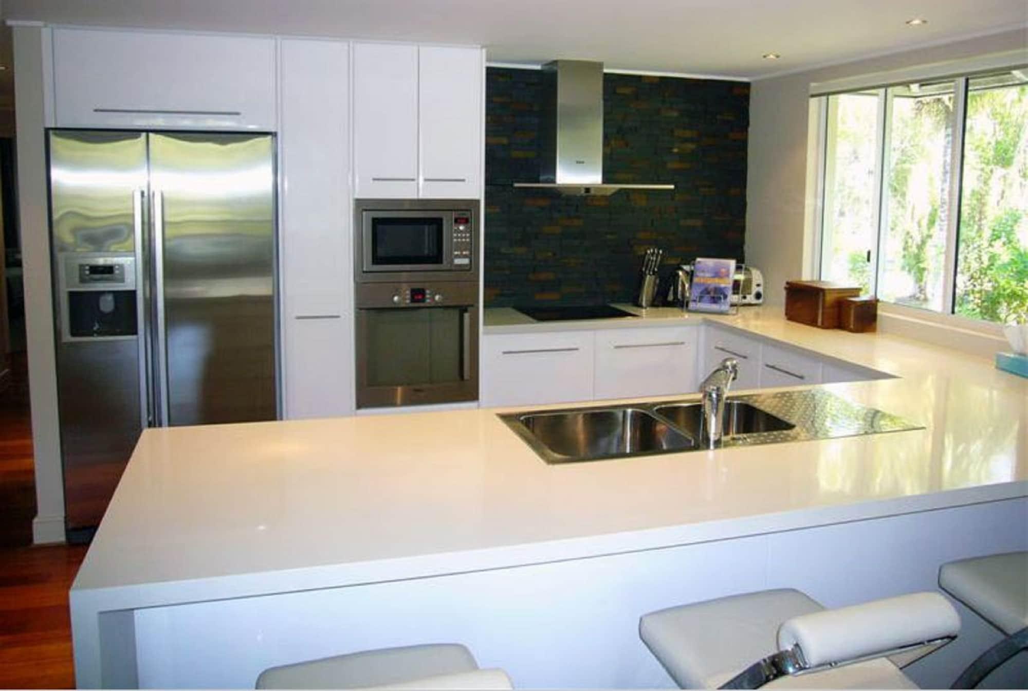 Mandalay Luxury Beachfront apartamentos Port Douglas Exterior foto