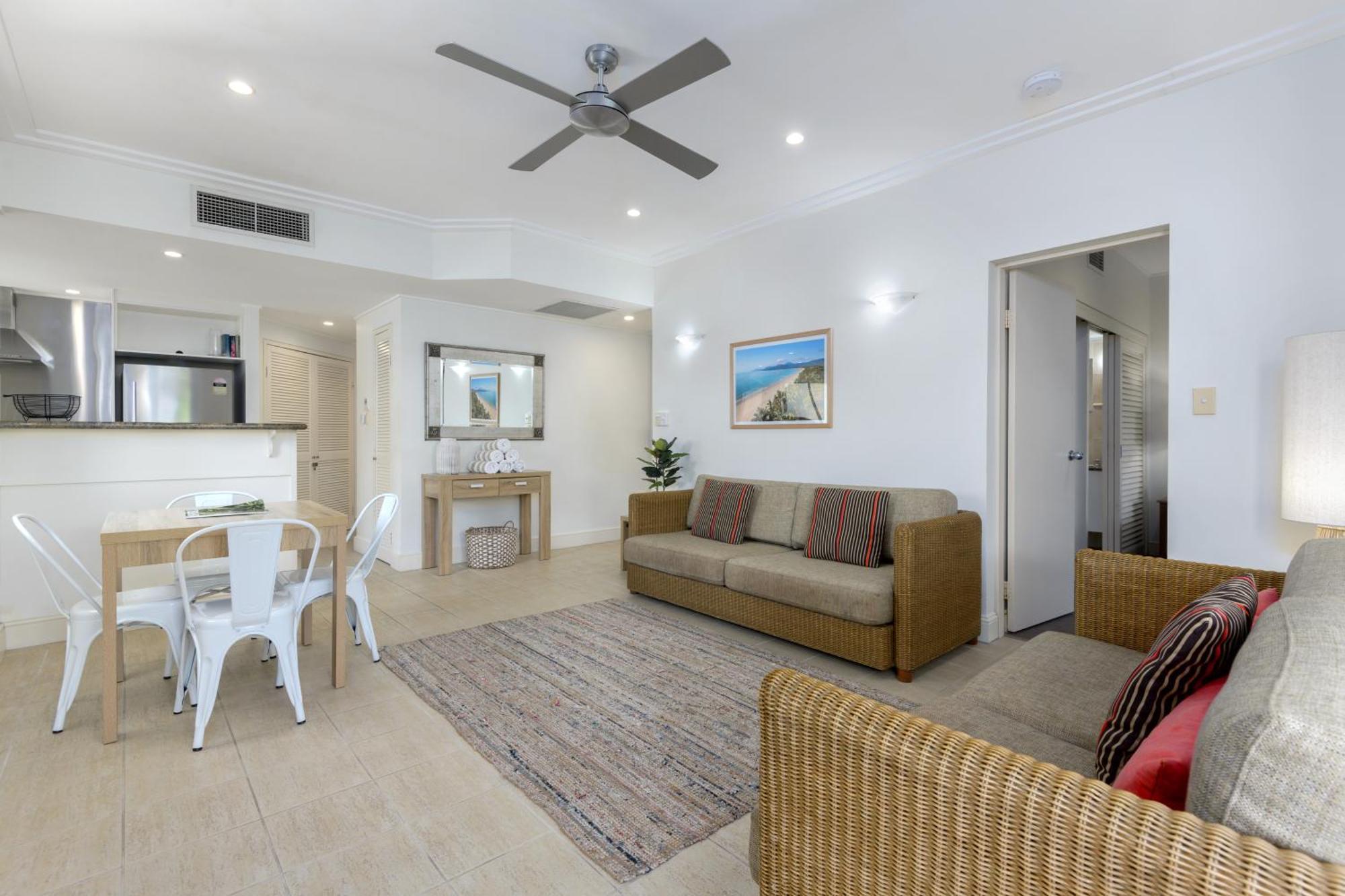 Mandalay Luxury Beachfront apartamentos Port Douglas Exterior foto