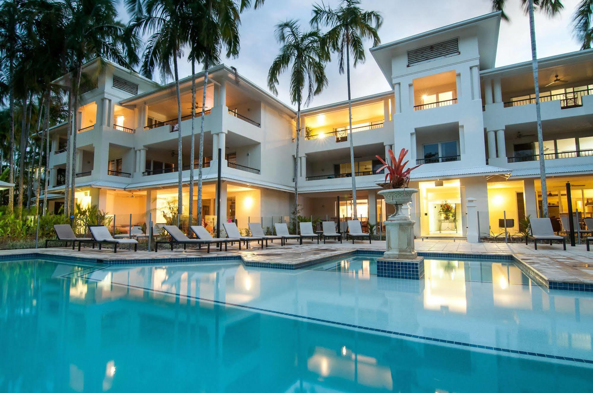 Mandalay Luxury Beachfront apartamentos Port Douglas Exterior foto